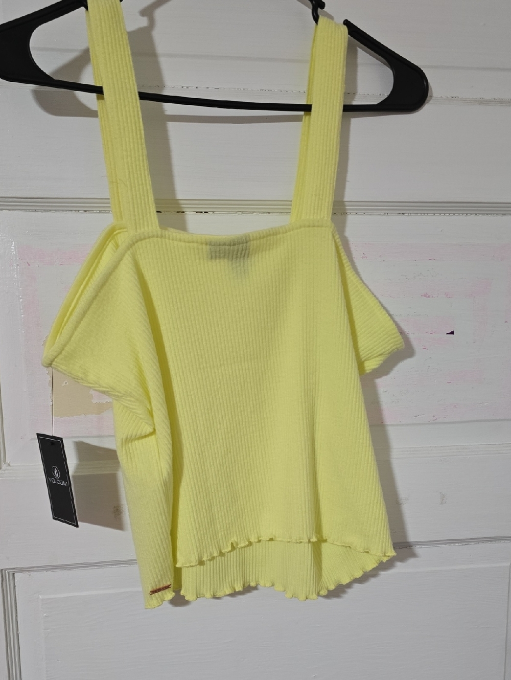 Volcom - Picture 2 of 6